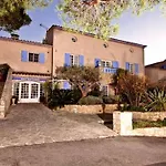 Jas Neuf Hotel