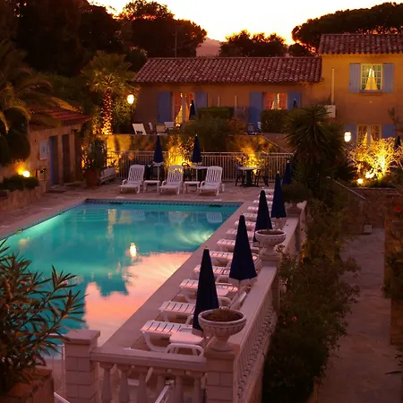 Jas Neuf Hotel 3*